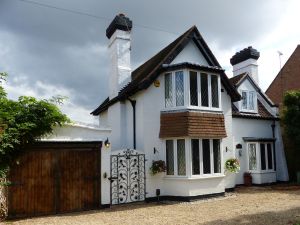 Little Gaynes Cottage (78 Little Gaynes Lane) 