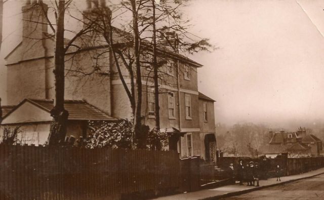 hill-house-school-v2