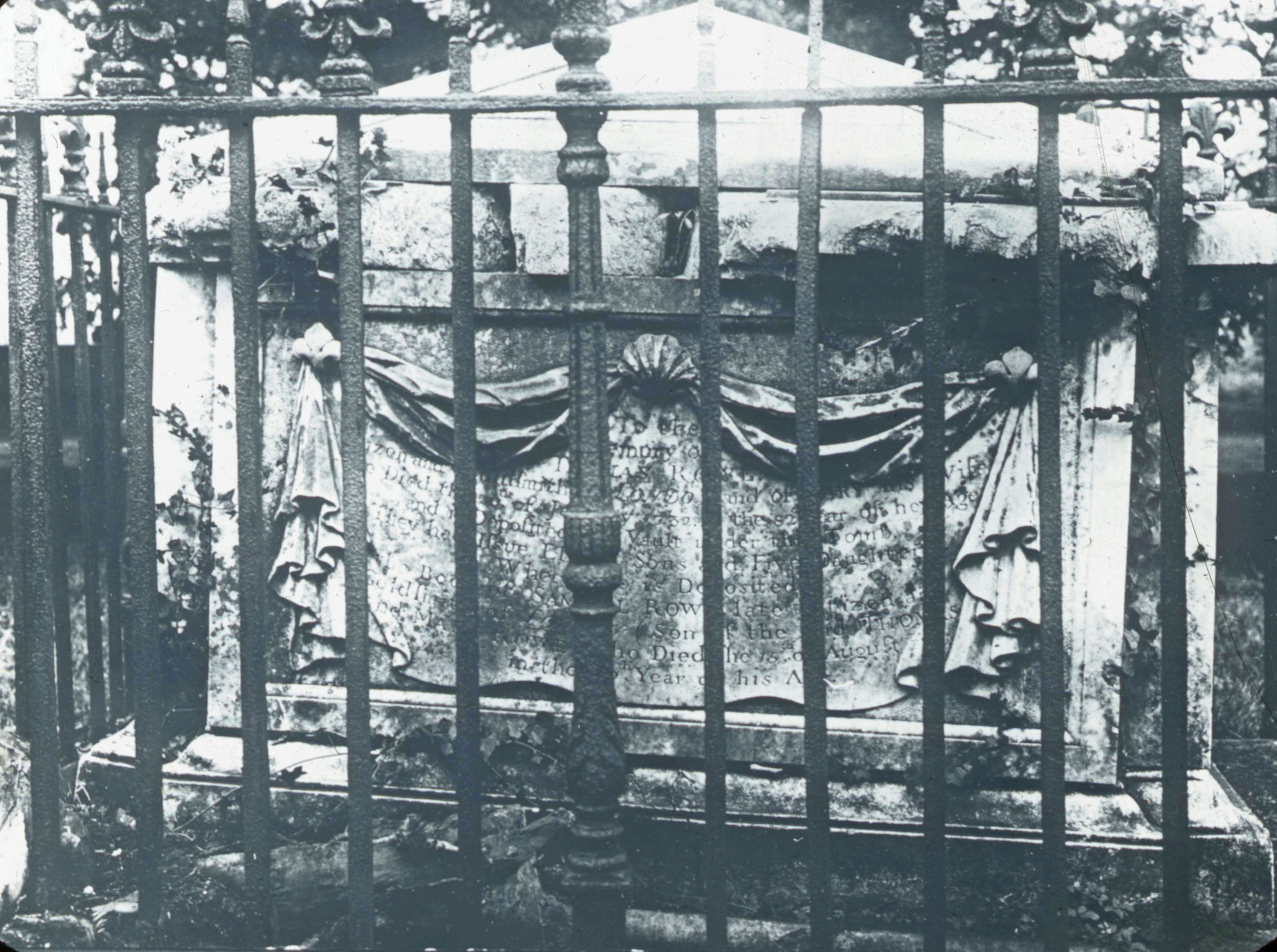 Upminster Slides 06 St Laurence tomb 1a